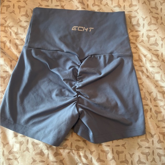 Echt scrunch short - Picture 2 of 3